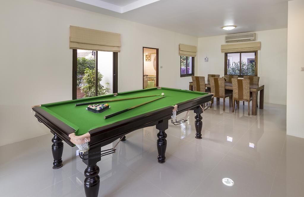 วิลล่า Ratana - House Walking Street 7 Bedrooms *