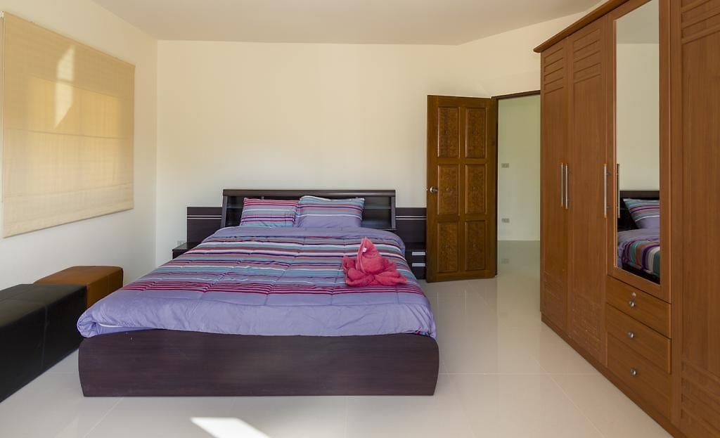 วิลล่า Ratana - House Walking Street 7 Bedrooms *