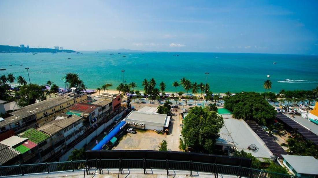 โฮเท็ล ซีเล็คชั่น พัทยา โรงแรม Pattaya