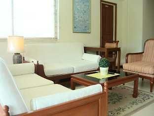 อพาร์ตโฮเทล The Monaco