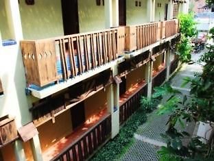 สุทัศน์คอร์ท 2 โรงแรม