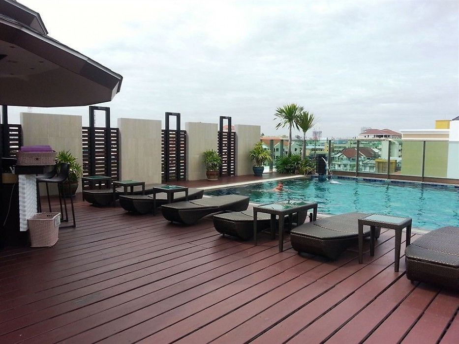 เอพริล สวีืท 3* Pattaya