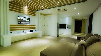 ฮามิลตัน แกรนด์ เรสซิเดนซ์ โรงแรม