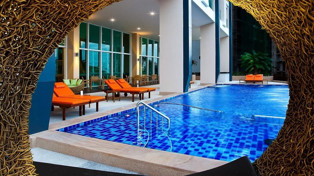 โรงแรม บาลีฮาย เบย์ พัทยา 4*
