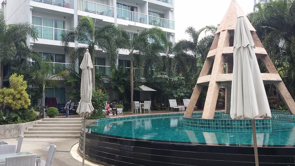 Club Royal Wongamat Unit 1401 อพาร์ทเม้น *
