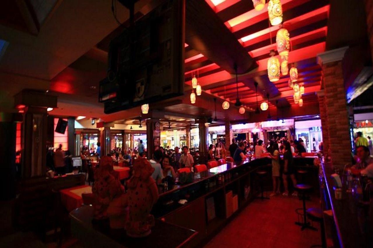 โรงแรม P72 2*
