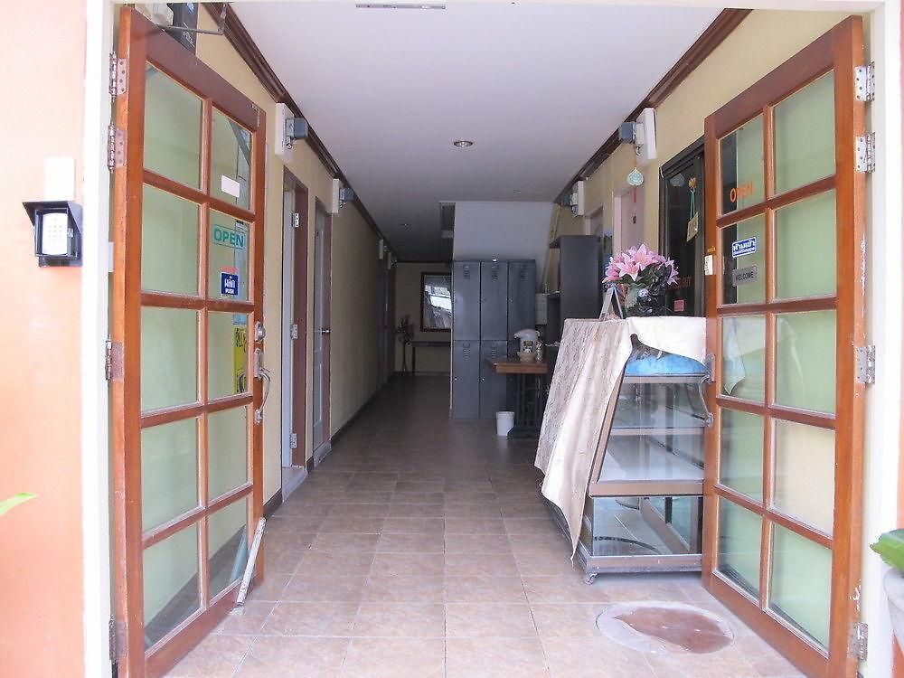 บ้านพัก Aura House Pattaya
