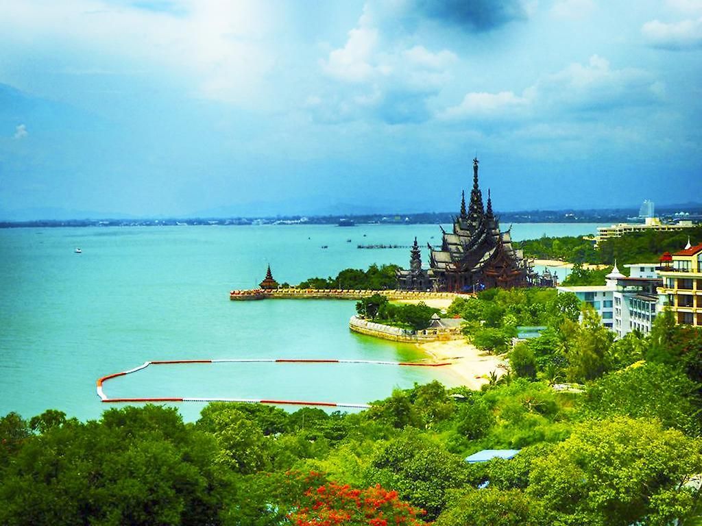 อพาร์ทเม้น The Palm Wongamat Pattaya