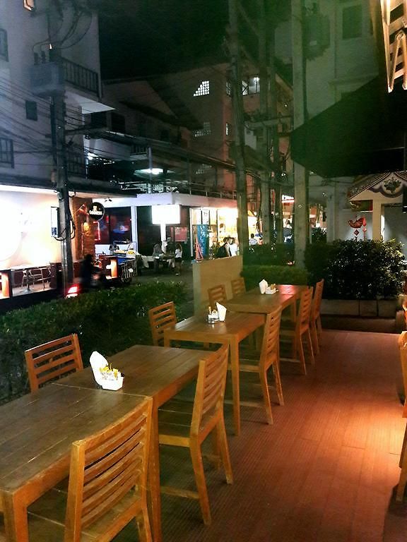 โรงแรม W14