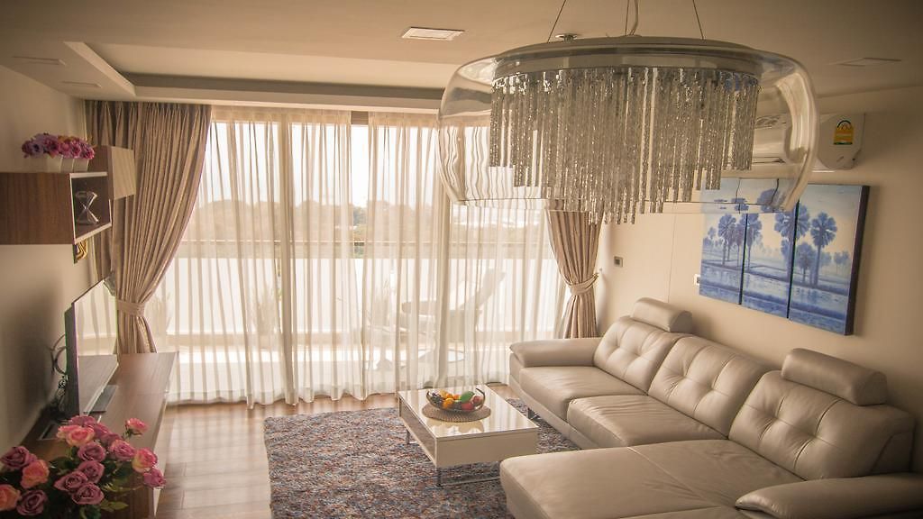 Apartment Luxury Seaview The Peak Towers 200m To Pattaya