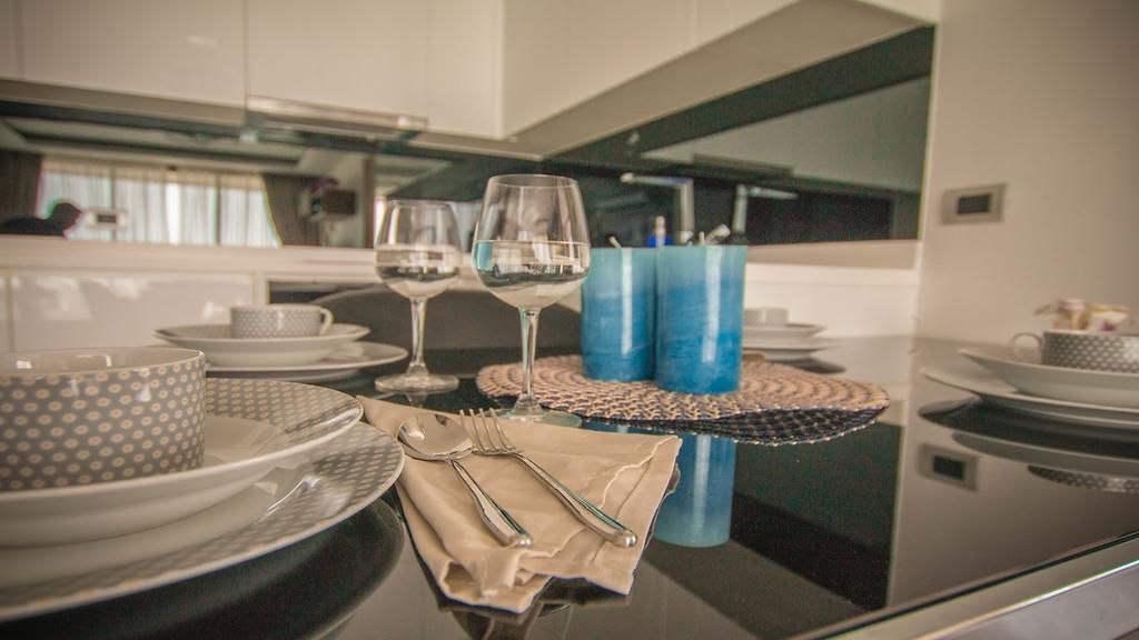 Luxury Seaview The Peak Towers 200m To