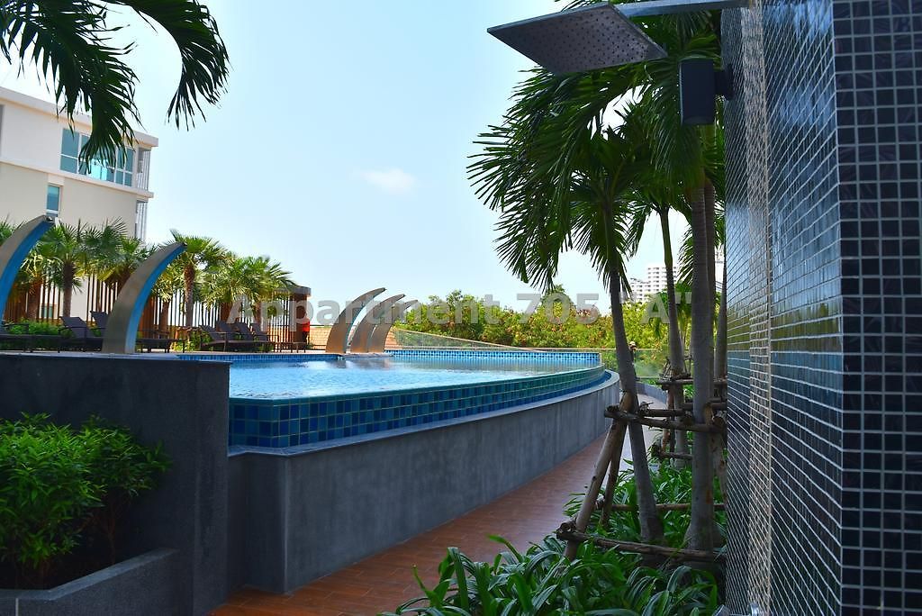 Apartment Luxury Seaview The Peak Towers 200m To Pattaya