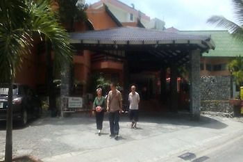 พัทยา แอท ไนน์ 2* Pattaya