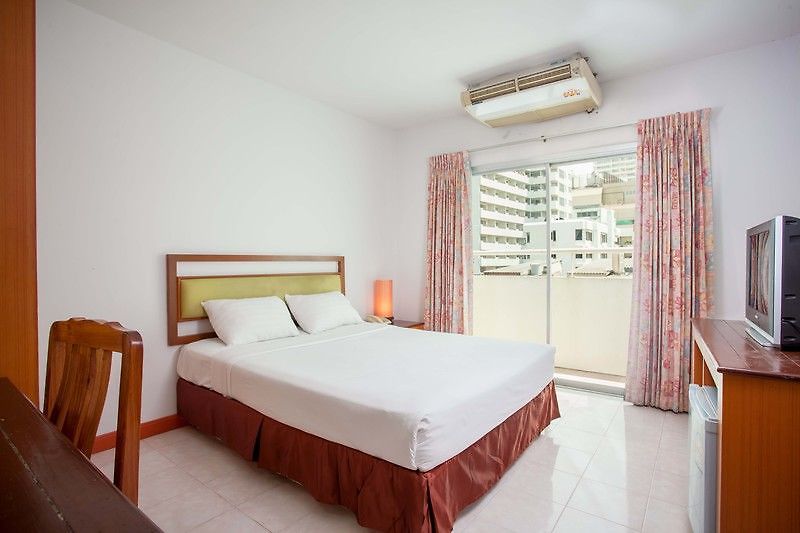 โรงแรม Eastiny Bella Vista Pattaya