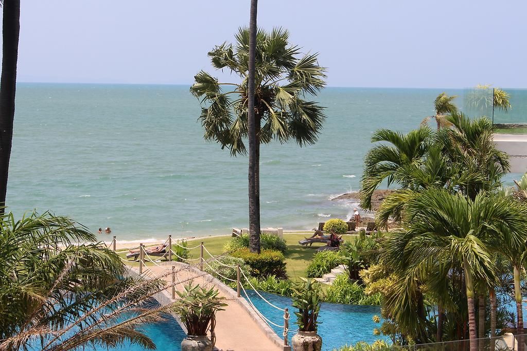 อพาร์ทเม้น The Palm Wongamat