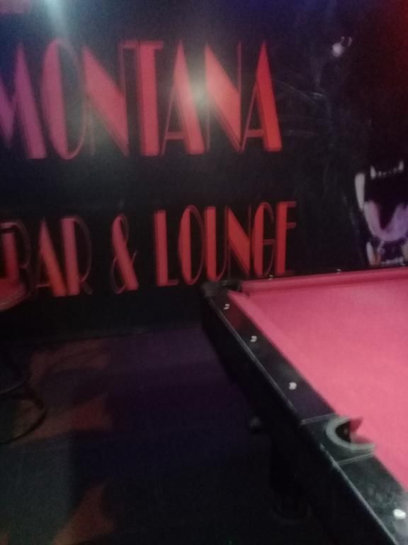 Montana บ้านพัก