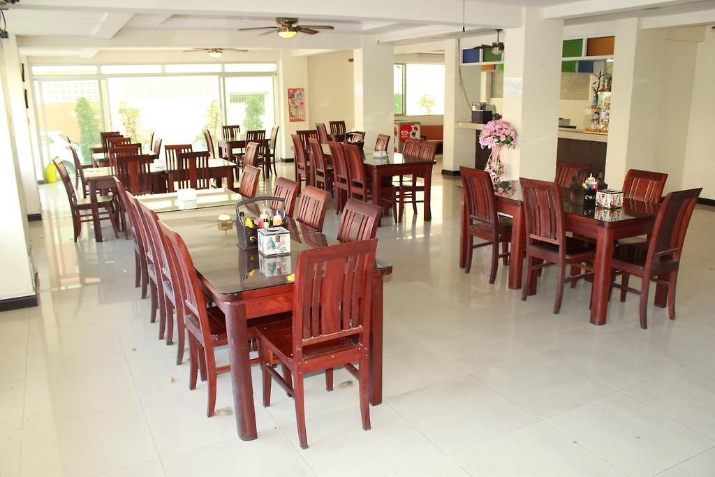 โรงแรม Siwalai Place