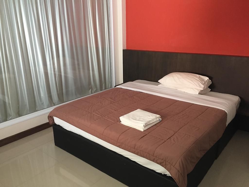 บ้านพัก Shanghai Monna Bar 4*