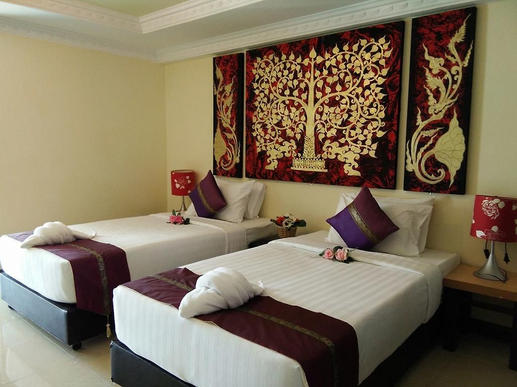 โรงแรม Siwalai Place 3*