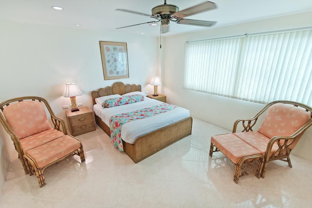 อพาร์ตโฮเทล Butterfly Garden Boutique Residences Apts And Villas, A Lifestyle Destination Ex Lg 1-3 Bedroom Units , Full Kitchen, 2 Full Bathrooms, Rain Shower, Bath, Free Bbq, Free Fast Fiber Optic Wifi, Staff 24-7
