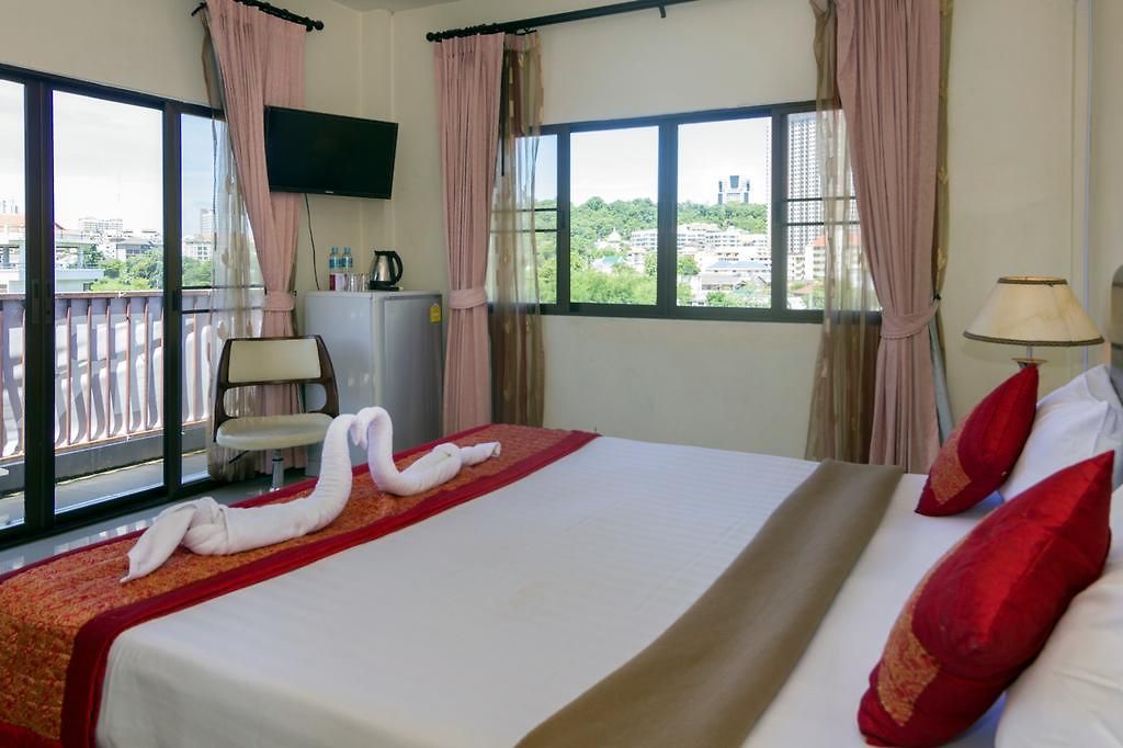Royal Q & D โรงแรม 3*
