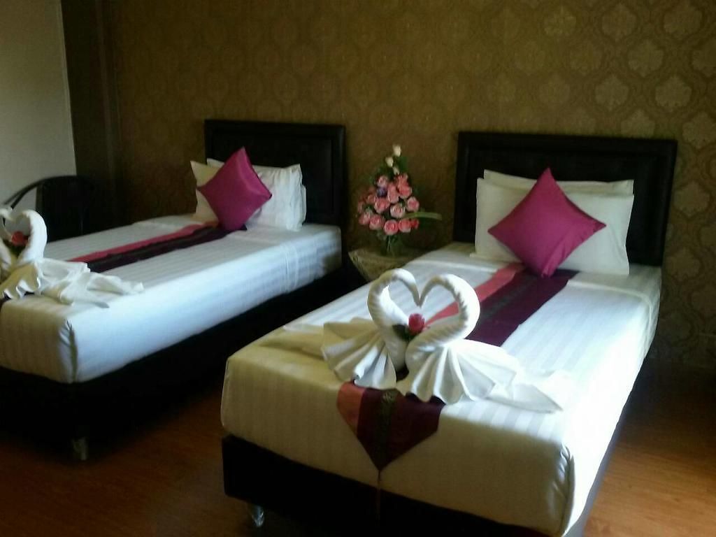 เดอะ ซัน แอนด์ สปา 3*