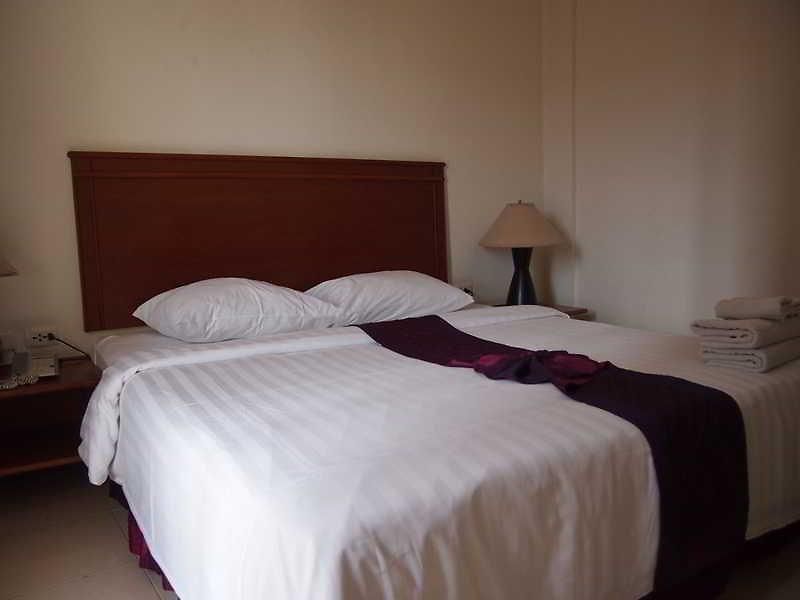 Eastiny โรงแรม 4*