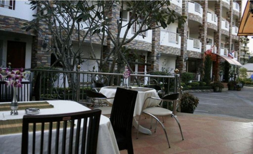 Selina Place โรงแรม Pattaya