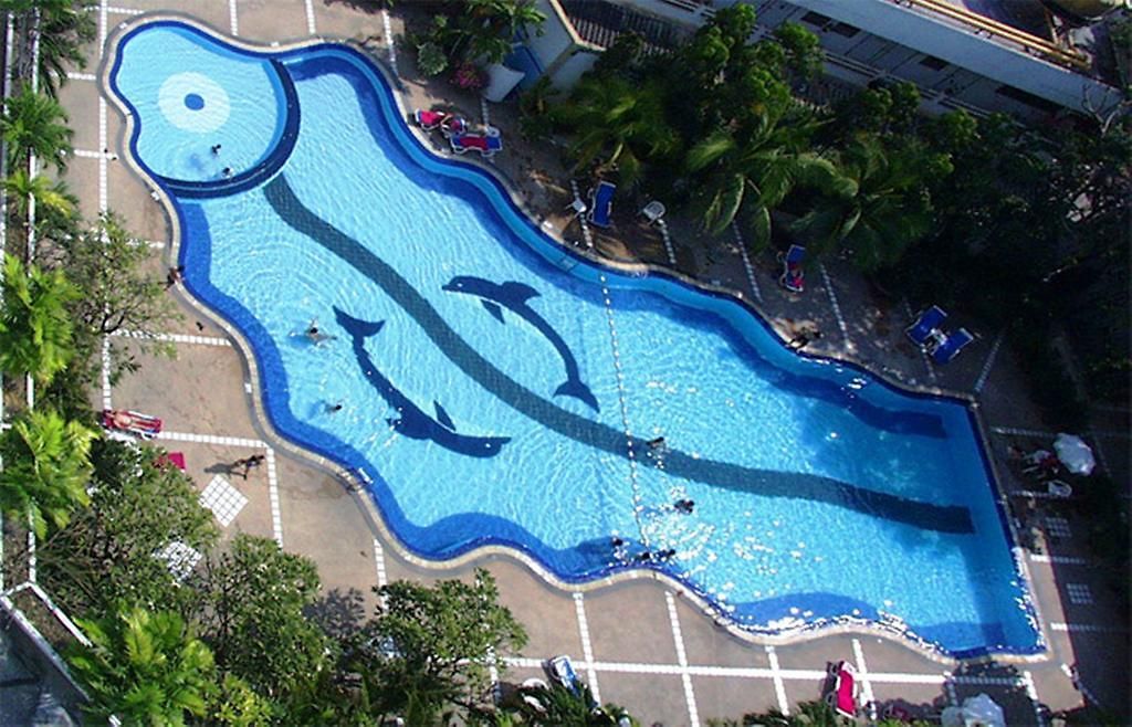รายัล ทวินส์ พาเลซ โรงแรม 4*
