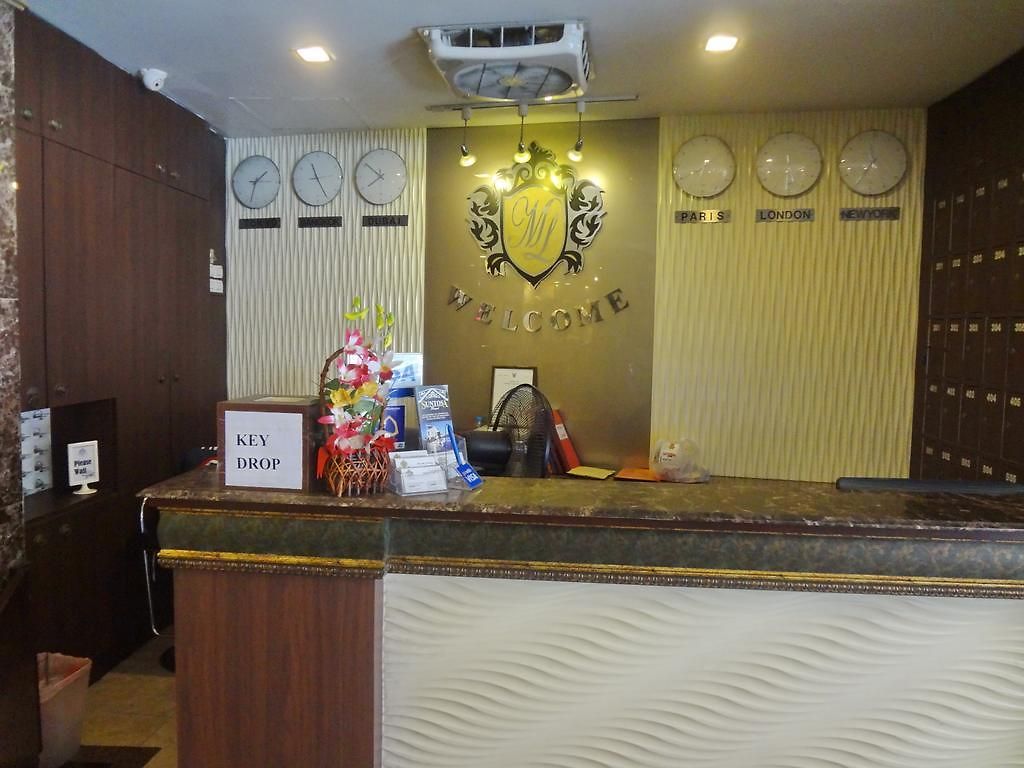 Maleez โรงแรม 3*