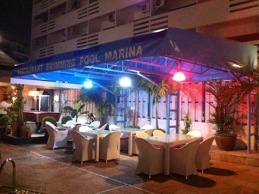 Inn Marina *
