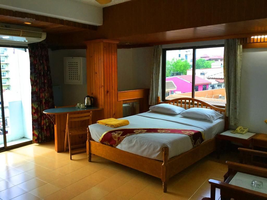 Bliss Mansion โรงแรม