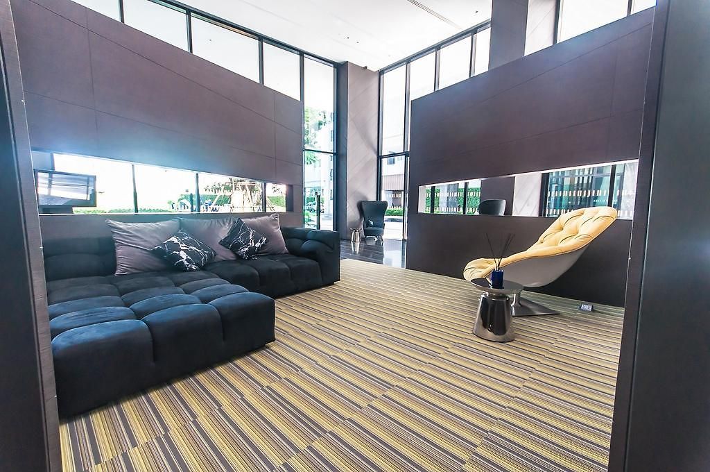 Residence-the Base