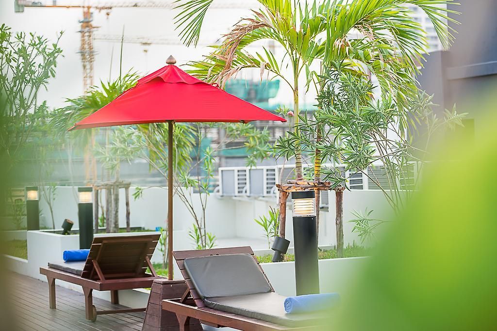 Sunshine Hip โรงแรม 3*