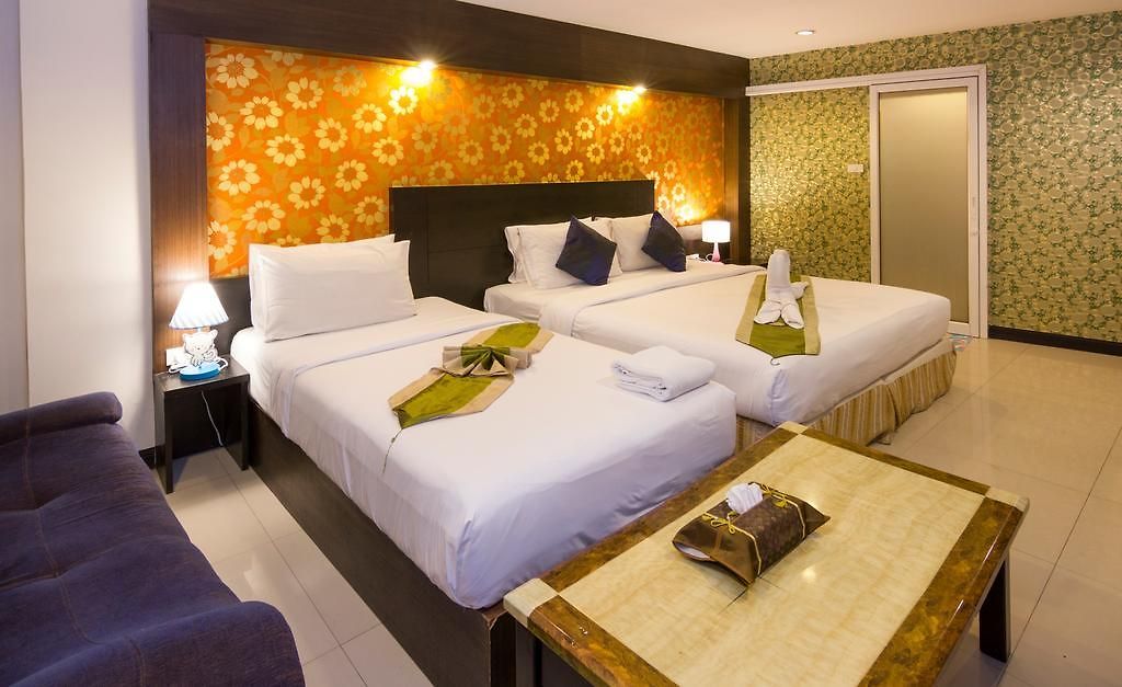 Tez Palace Hotel 2*