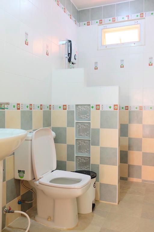 Nina Pool Guest house Pattaya