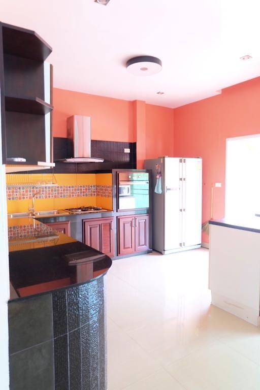 Guest house Nina Pool Pattaya