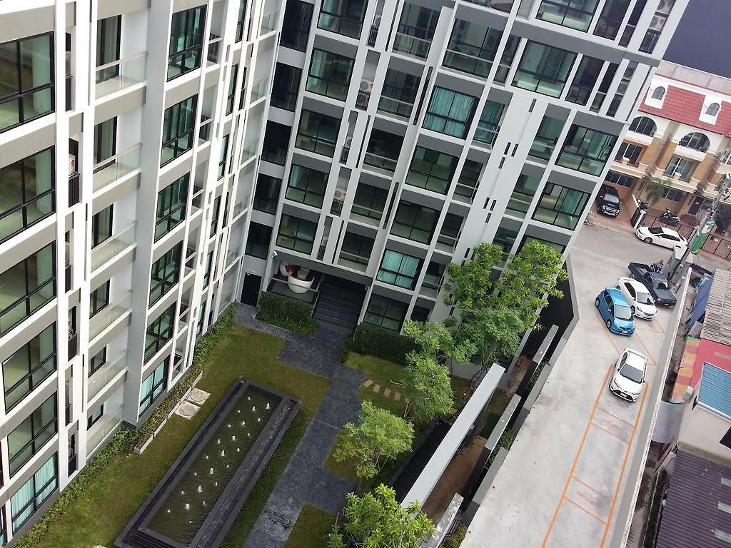 The Chezz By Patsamon Apartment