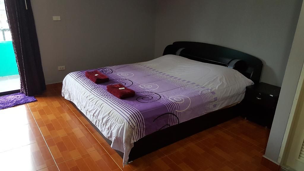 Tiger Bar & บ้านพัก Pattaya