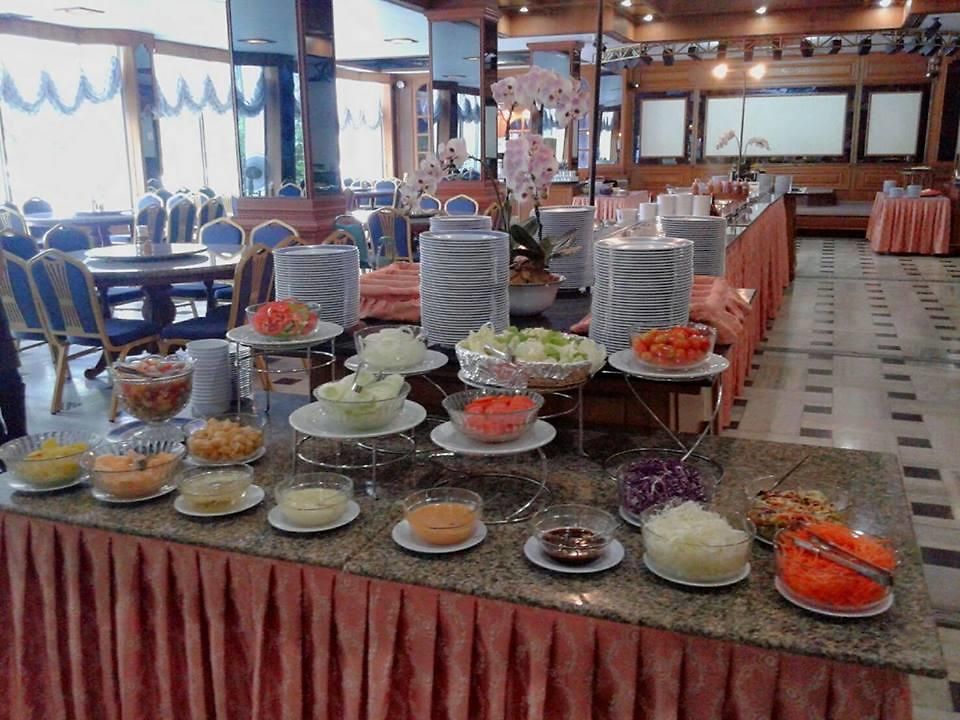 โรงแรม โรงแรมรอยัลพาเลซ 3*