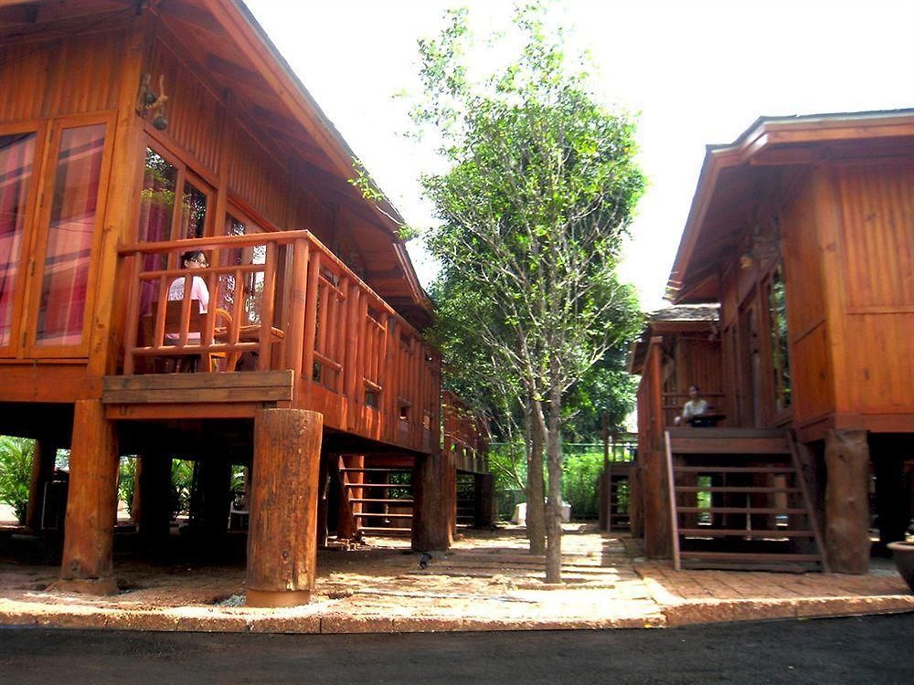 บ้านพัก Wood House