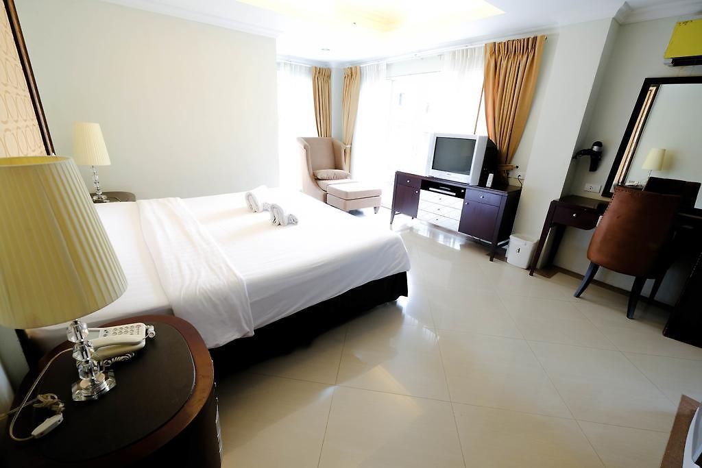 โรงแรม Lk Metropole