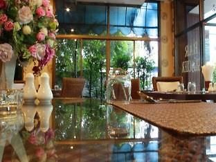 โรงแรม Fnb