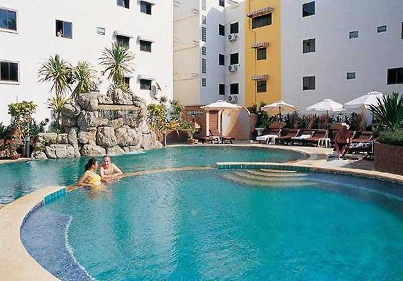แอลเค เมโทรโพล โรงแรม 4*