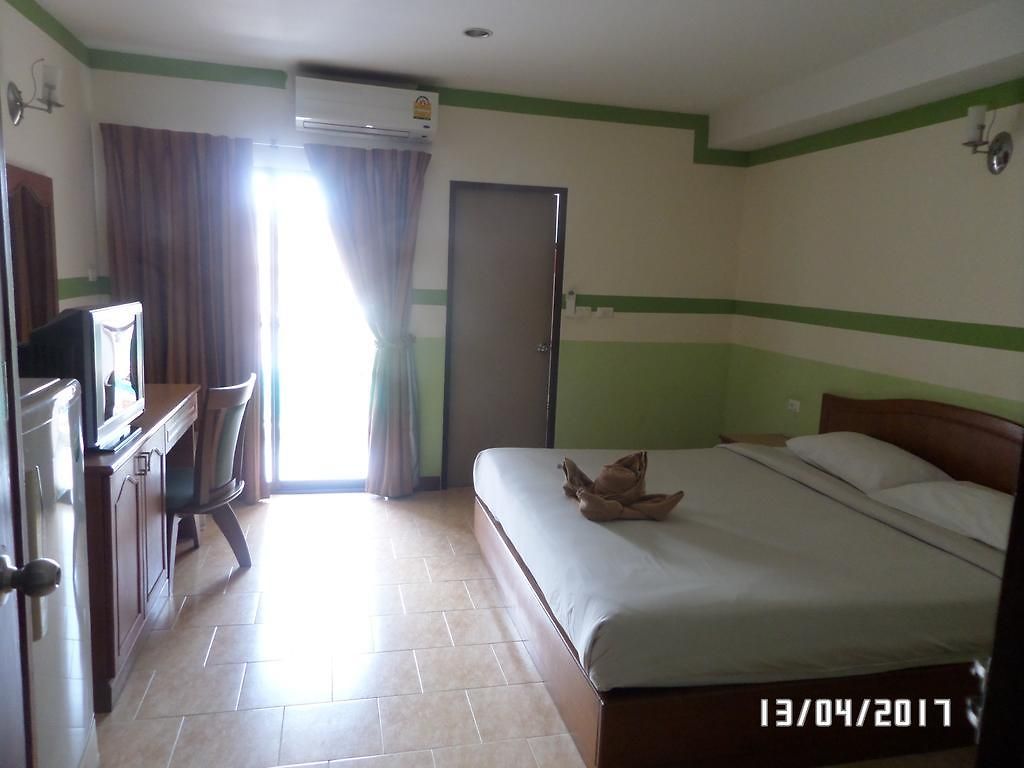 โรงแรม ซันวิว เพลส Pattaya