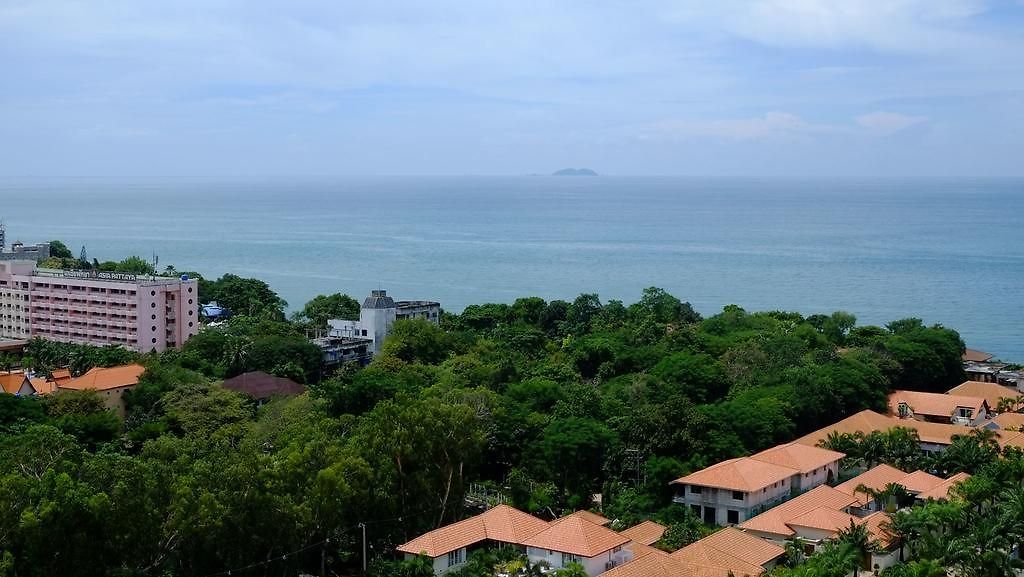 Peak Tower In Phatumnak อพาร์ทเม้น Pattaya