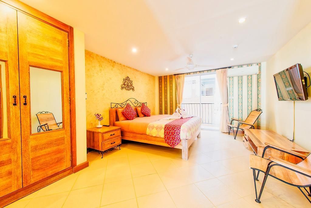 High Lords 3* Pattaya
