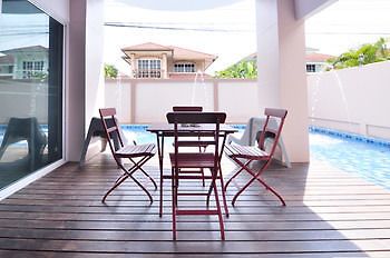Arm Casa Pool 4* Pattaya