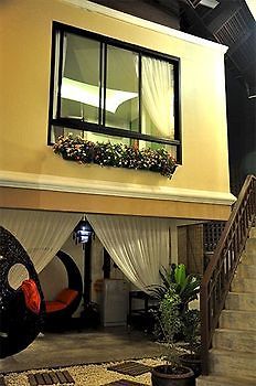 โรงแรม Devara Pool