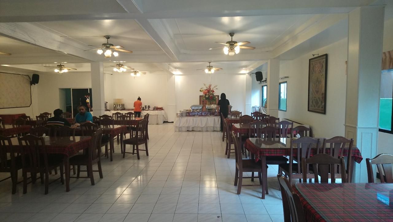 โรงแรมโฮม พัทยา Pattaya